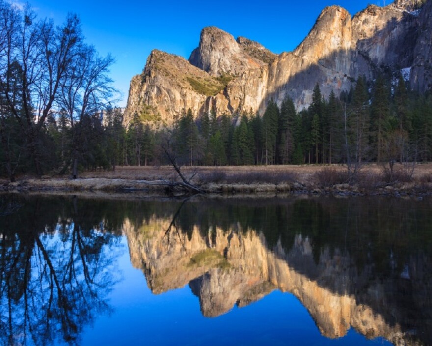yosemite_river.jpg