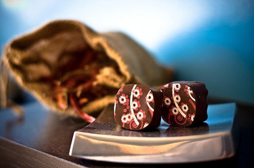flower-chocolates.jpg