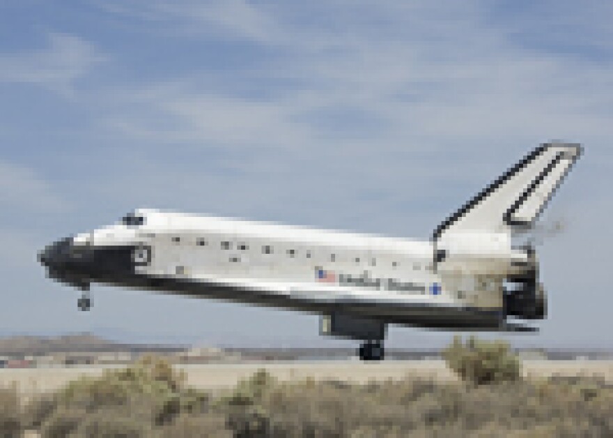 Space_Shuttle_Atlantis