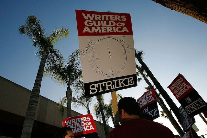 writersstrike.jpg