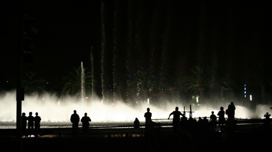 gatewayfountain.jpg