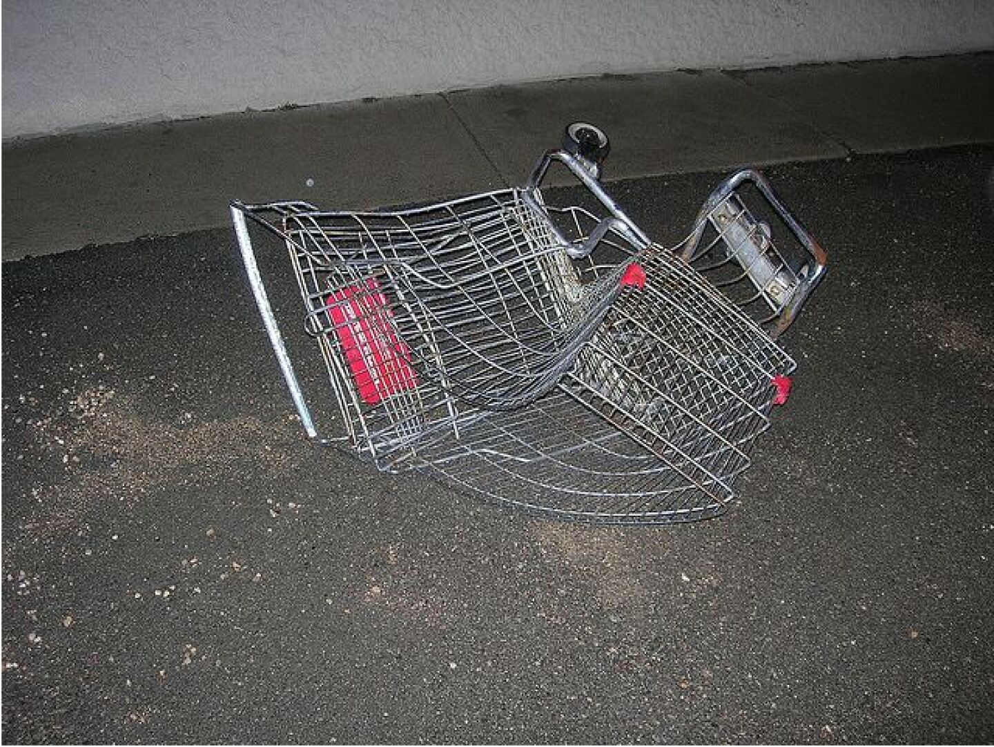 shopping-cart-broken.jpg