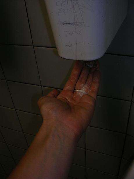 5b2c3d184488b30009274868-original.jpg