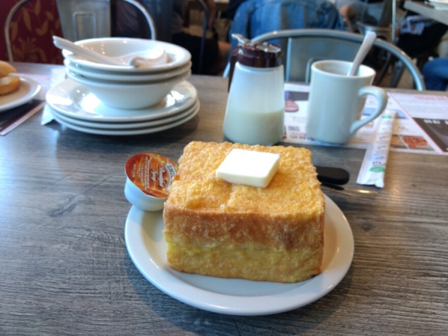 DELICIOUS FOOD CORNER