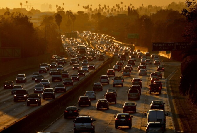 It's going to be the biggest July 4th weekend for SoCal travelers since 2007. Las Vegas and San Diego top the destination list. 