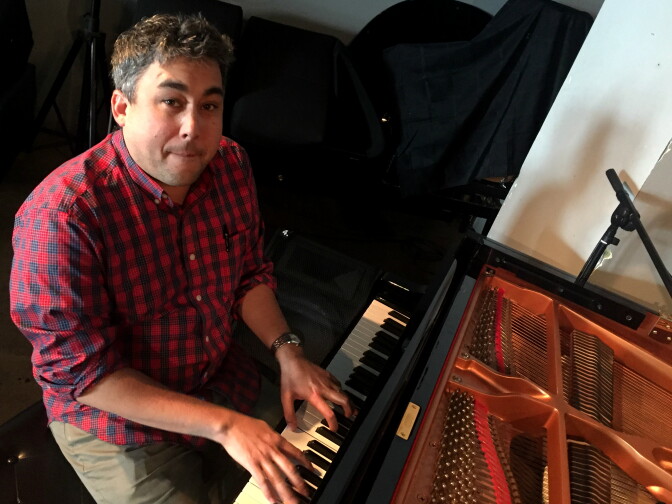 Off-Ramp jazz correspondent Sean J. O'Connell at the piano at The Blue Whale in downtown LA's Little Tokyo.