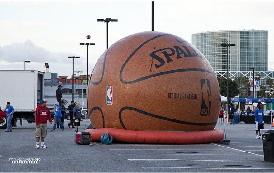 NBA-GIANT-BALL.jpg