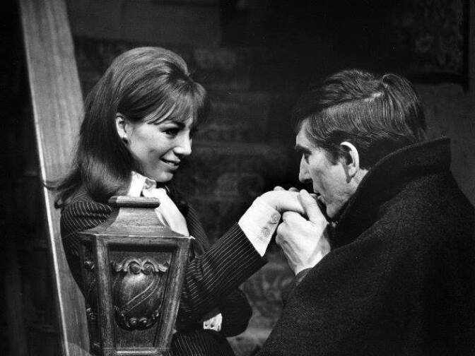 Kathryn Leigh Scott as Maggie Evans, one of several roles she played on "Dark Shadows," with Jonathan Frid as Barnabas Collins, the vampire with a conscience.