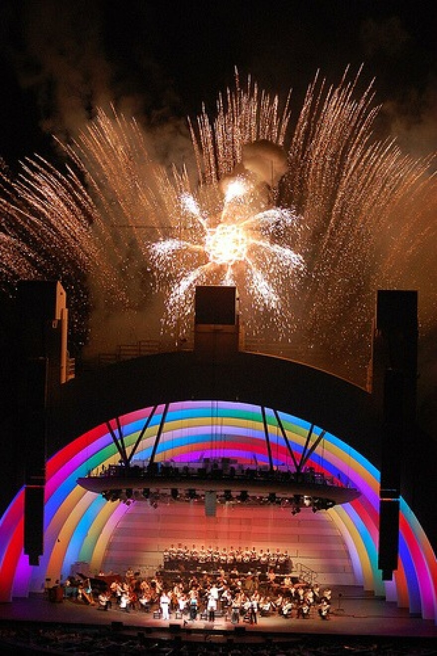bowlfireworks.jpg