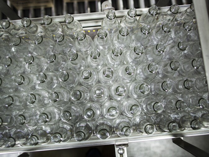 Hot sauce is bottled at Tapatio Foods in Vernon on Thursday morning, Jan. 14, 2016.