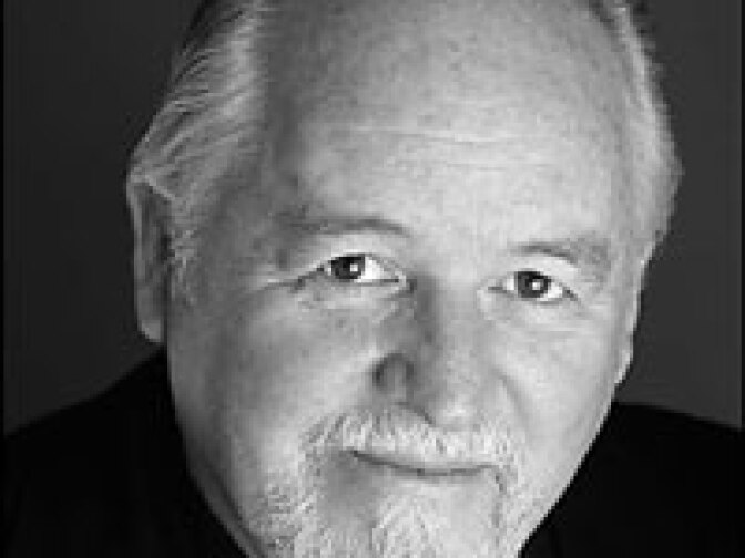 Daskin Matthews plays King Lear, Fools