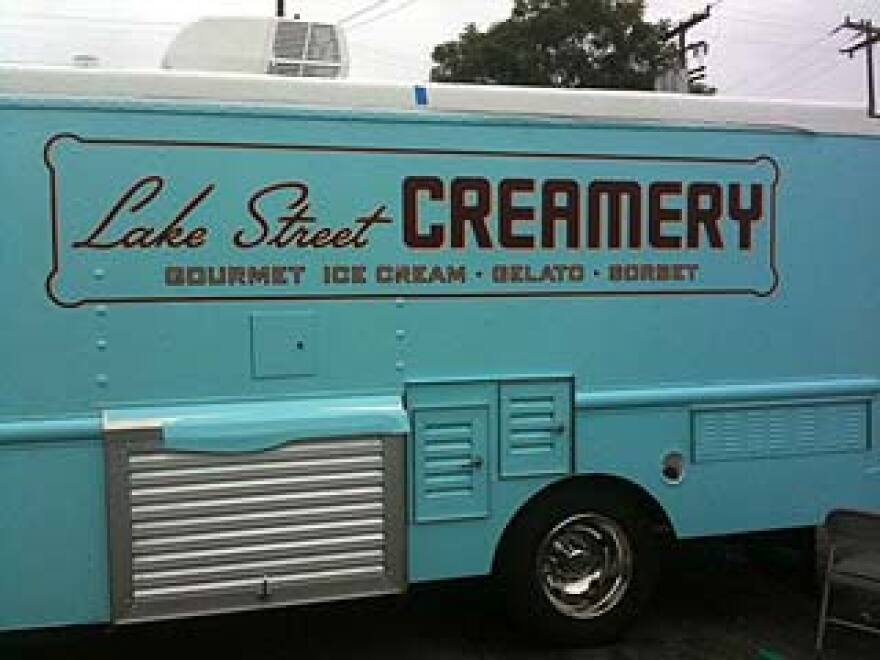 lake-street-creamery-truck.jpg