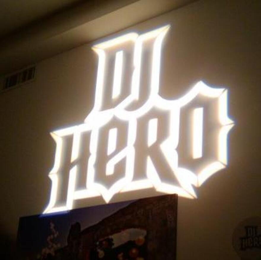 DJ Hero Screen Shot Three.JPG