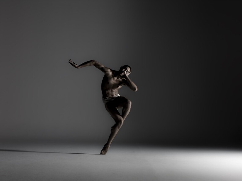 Shuaib Elhassan _ Alonzo King LINES Ballet _ © RJ Muna.jpg