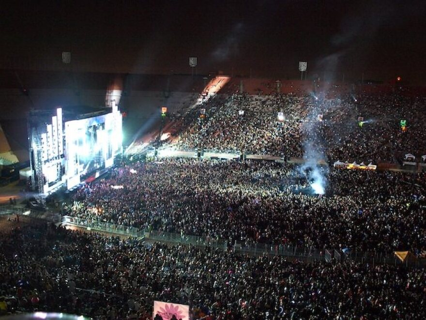 EDC-crowd-10.jpg