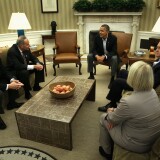 U.S. President Barack Obama (C) meets with Senate Democratic leadership, (L-R) Senate Majority Whip Sen. Richard Durbin (D-IL), Sen. Charles Schumer (D-NY), Sen. Patty Murray (D-WA), and Senate Majority Leader Sen. Harry Reid (D-NV) to discuss the government shutdown and the nation's debt ceiling in the Oval Office of the White House October 12, 2013 in Washington, DC. 