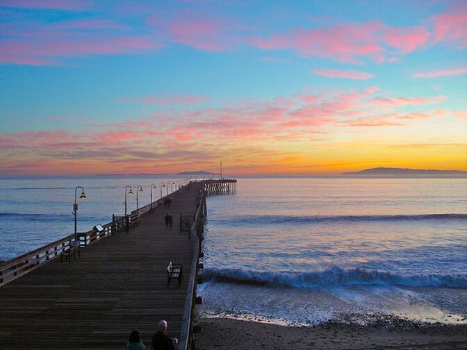 Ventura pier with a view of Catalina in the distance.