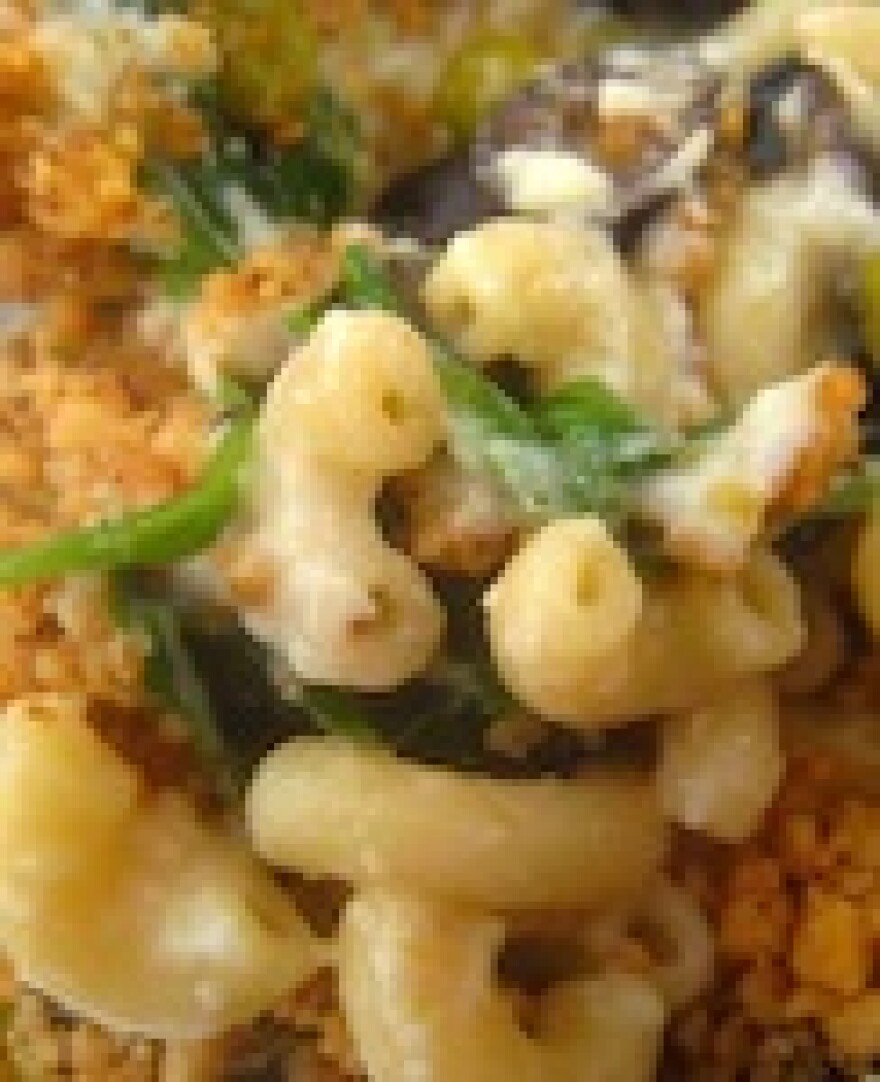 mac-cheeza-gold.jpg