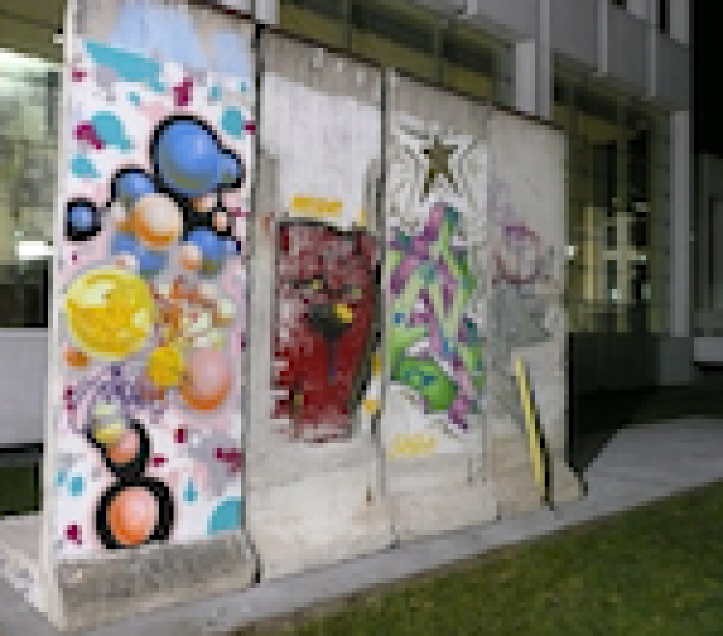 berlin-wall-wilshire.png