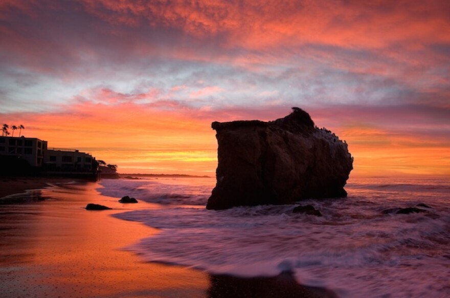 malibu_sunset_pretty.jpg