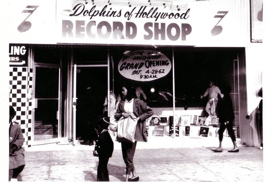 The storefront of Dolphin's of Hollywood
