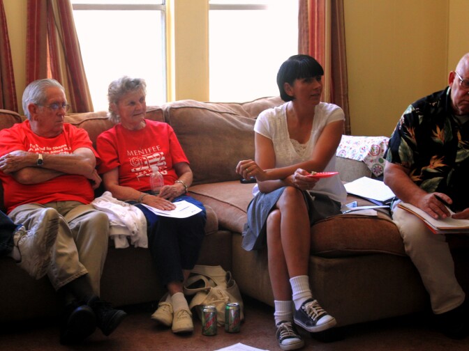 Shellie Milne (second from right) and members of the Mid Empire Patriots, a Temecula-area chapter of the Tea Party movement. 