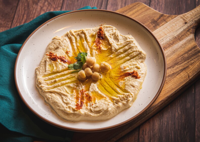 HUMMUS