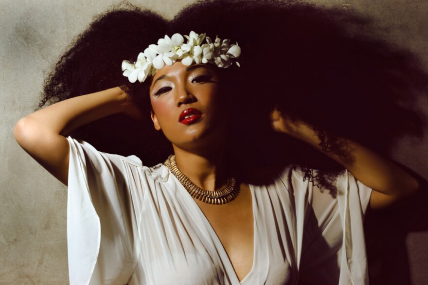 Singer Judith Hill releases her debut album "Back in Time" produced by Prince