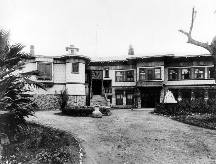 The Judson Studios in Highland Pak.
