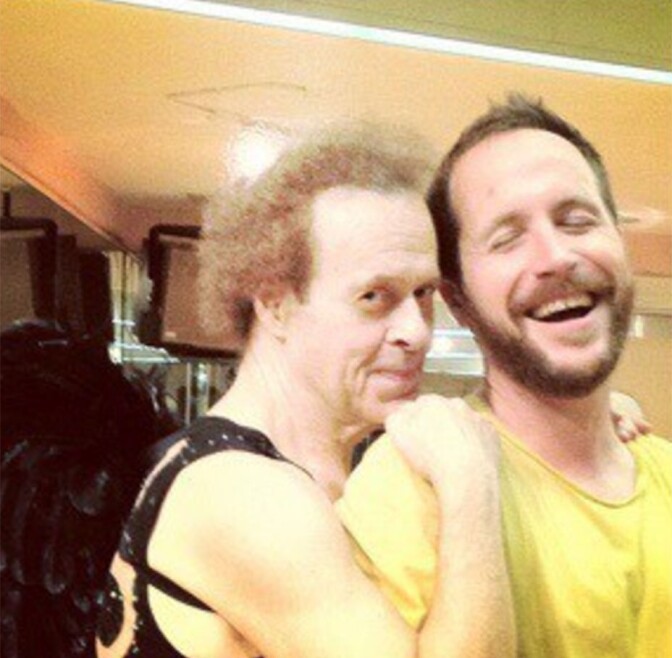 Simmons and Taberski, the classic shot