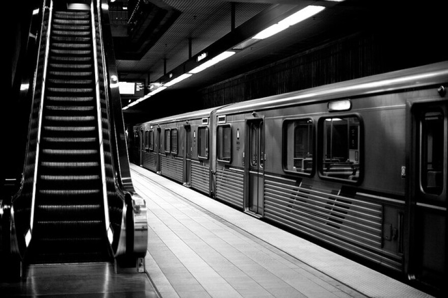 metro-stop2.jpg