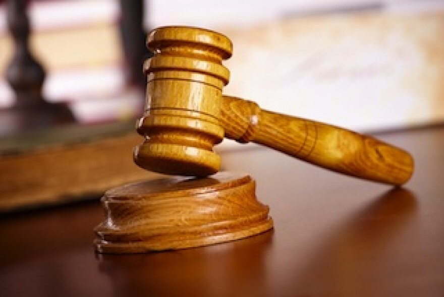 gavel.jpg