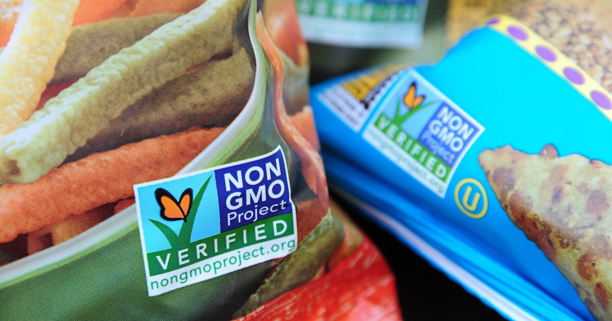 Do GMO food labels make us more or less safe? | KPCC - NPR ...