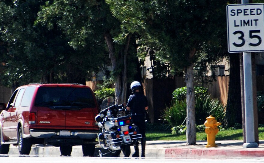 California traffic courts hit poor, minority drivers hardest, report