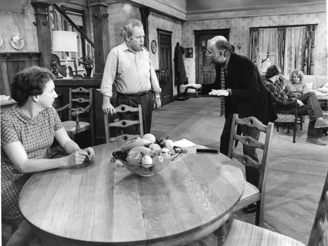 (l to r) Jean Stapleton, Carroll O'Connor, Norman Lear, Rob Reiner and Sally Struthers on the set of "All in the Family".