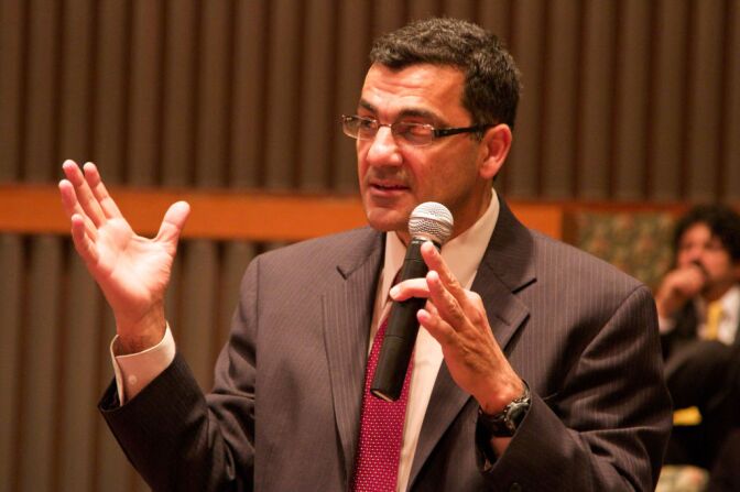 Salam Al-Marayati of the Muslim Public Affairs Council announced on Friday that the LAPD’s anti-terrorism bureau has agreed to change the way it handles suspicious activity reports. 