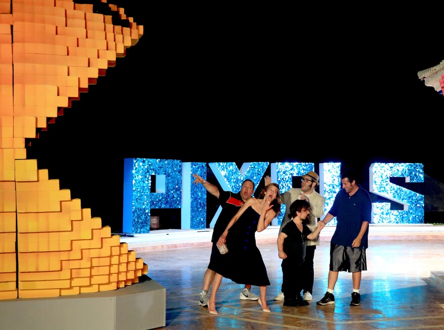 CANCUN, MEXICO - JUNE 15:  (L-R) Actors Kevin James, Michelle Monaghan, Josh Gad, Peter Dinklage, and Adam Sandler attend the "Pixels" photo call during Summer Of Sony Pictures Entertainment 2015 at The Ritz-Carlton Cancun on June 15, 2015 in Cancun, Mexico. #SummerOfSonyPictures #PixelsMovie  (Photo by Christopher Polk/Getty Images for Sony Pictures Entertainment)