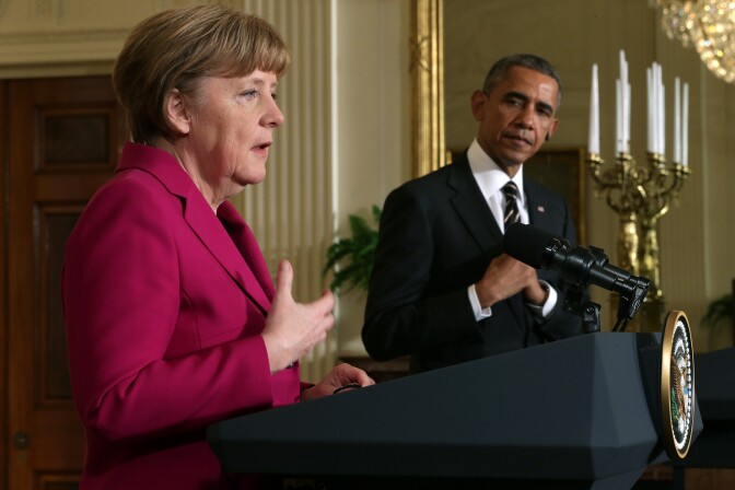 WASHINGTON, DC - FEBRUARY 09:  German Chancellor Angela Merkel (L) and U.S. President Barack Obama hold a joint news conference in the East Room after meetings about the situation in Ukraine and other topics at the White House February 9, 2015 in Washington, DC. Merkel, French President Francois Hollande and Ukrainian President Petro Poroshenko are due to meet with Russian President Vladimir Putin on Wednesday in Belarus to continue talks aimed at de-escalating the war in Ukraine.  (Photo by Alex Wong/Getty Images)