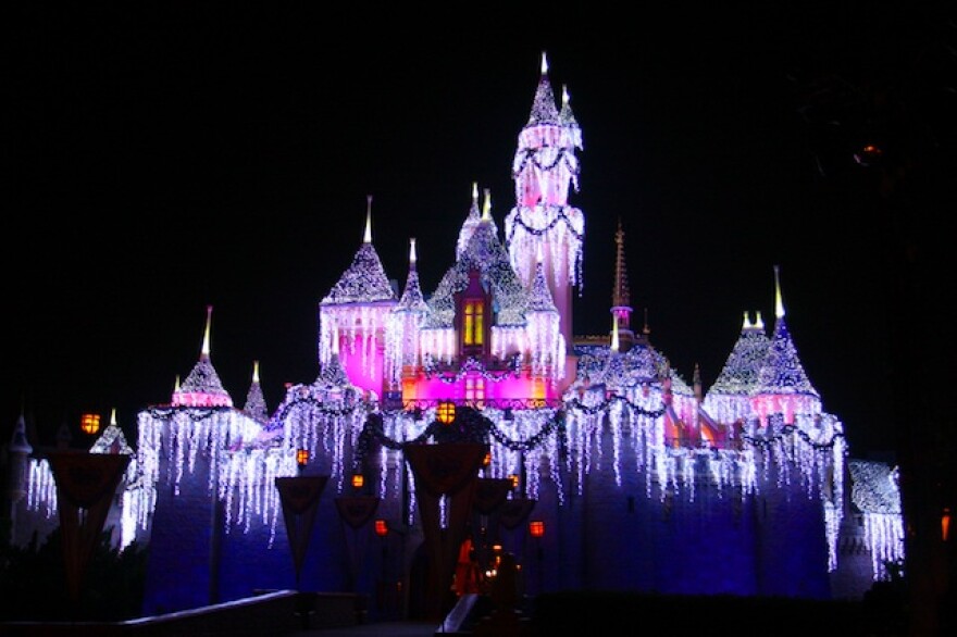 disneyland-night.jpg