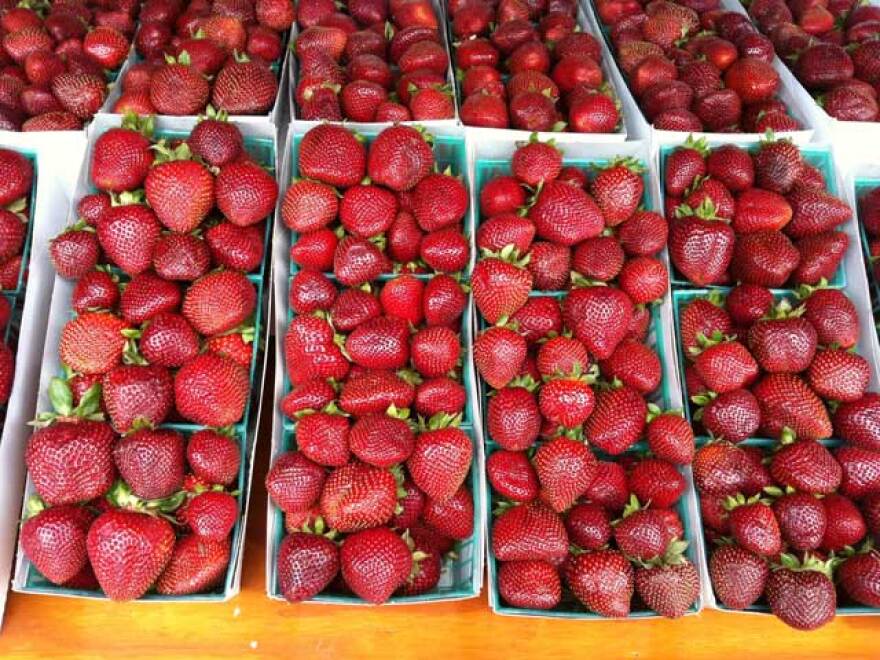 hp_strawberries.jpg