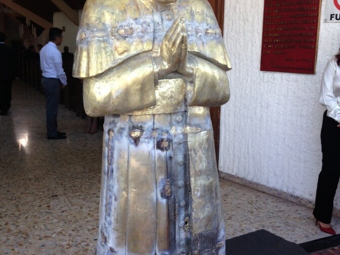 The bronze statue of slain Archbishop Oscar Romero has been place at MacArthur Park.