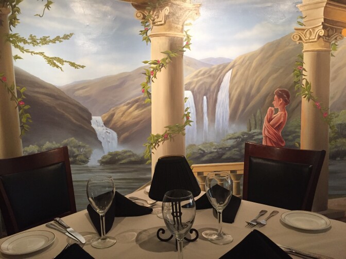 A trompe l'oeil painting at Melvyn's restaurant in Palm Springs.