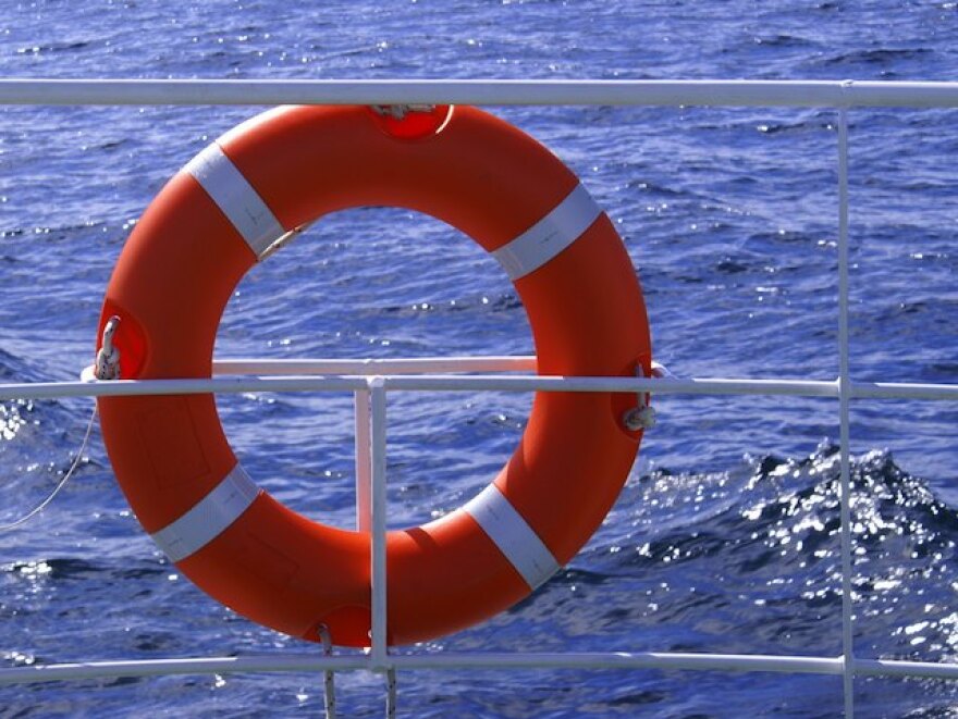 boat-side-lifesaver.jpg