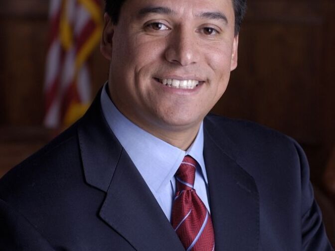 L.A. City Councilman Jose Huizar has agreed to pay a $10,500 fine for violations related to his 2011 reelection campaign. 