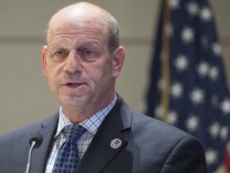 US Citizenship and Immigration Services Director Leon Rodriguez speaks after administering the citizenship oath to people becoming US citizens during a naturalization ceremony at the US Patent and Trademark Office in Alexandria, Virginia, May 28, 2015. AFP PHOTO / SAUL LOEB        (Photo credit should read SAUL LOEB/AFP/Getty Images)