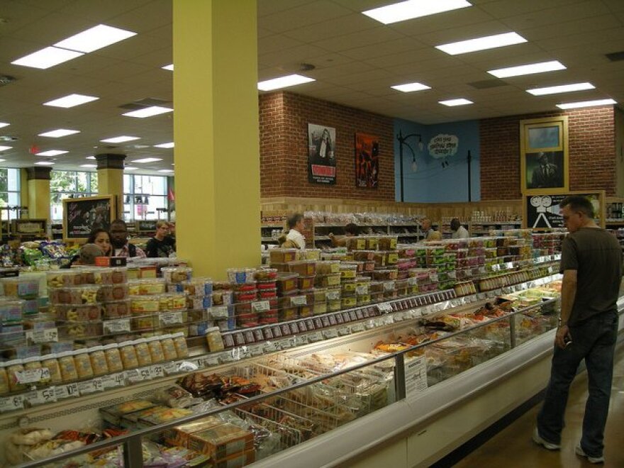 shopping-traderjoes-hwd.jpg